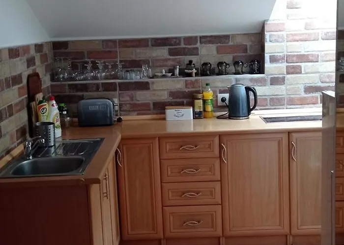 Konukevi U Splavu 3*